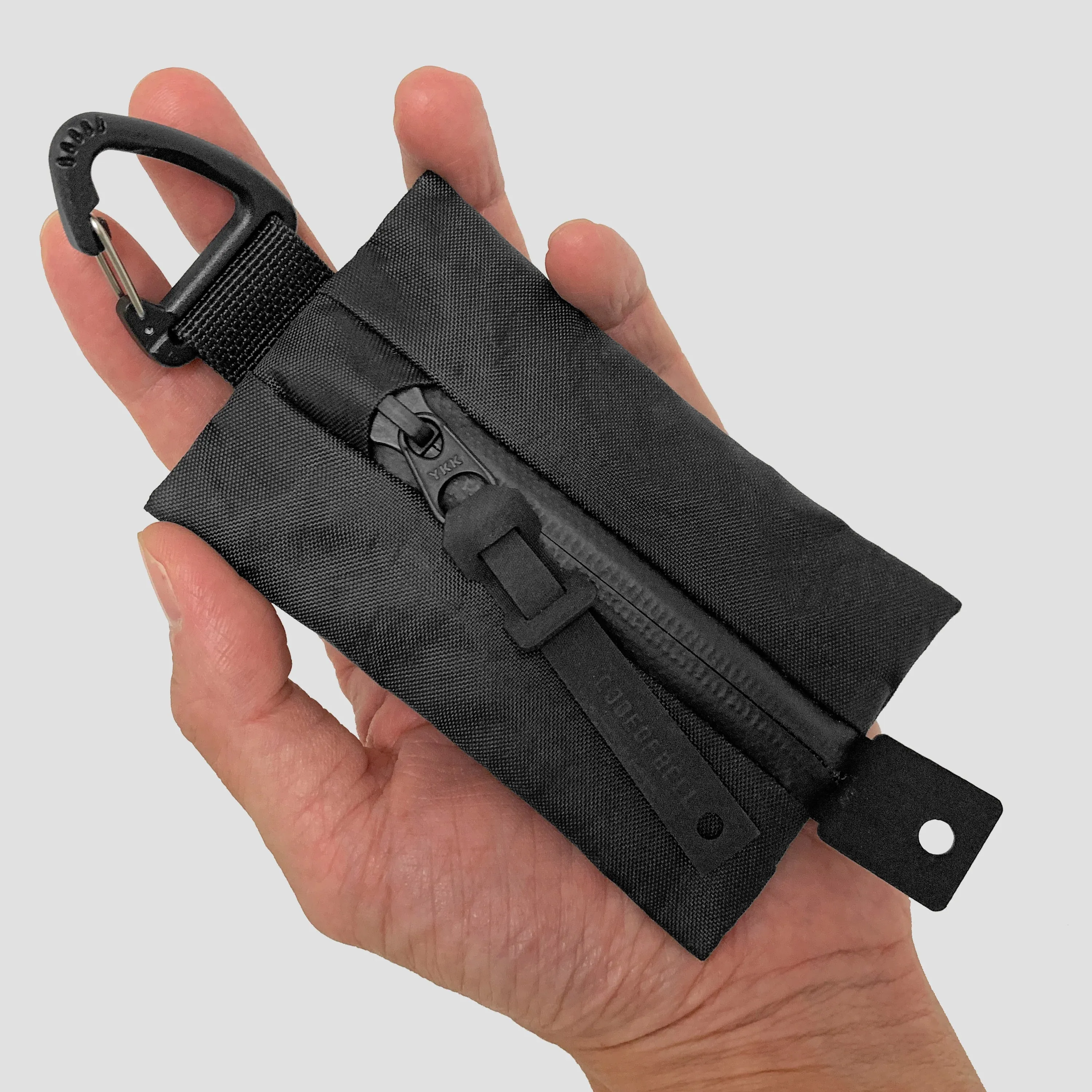 Code of Bell Annex Zip L - Zipper Case