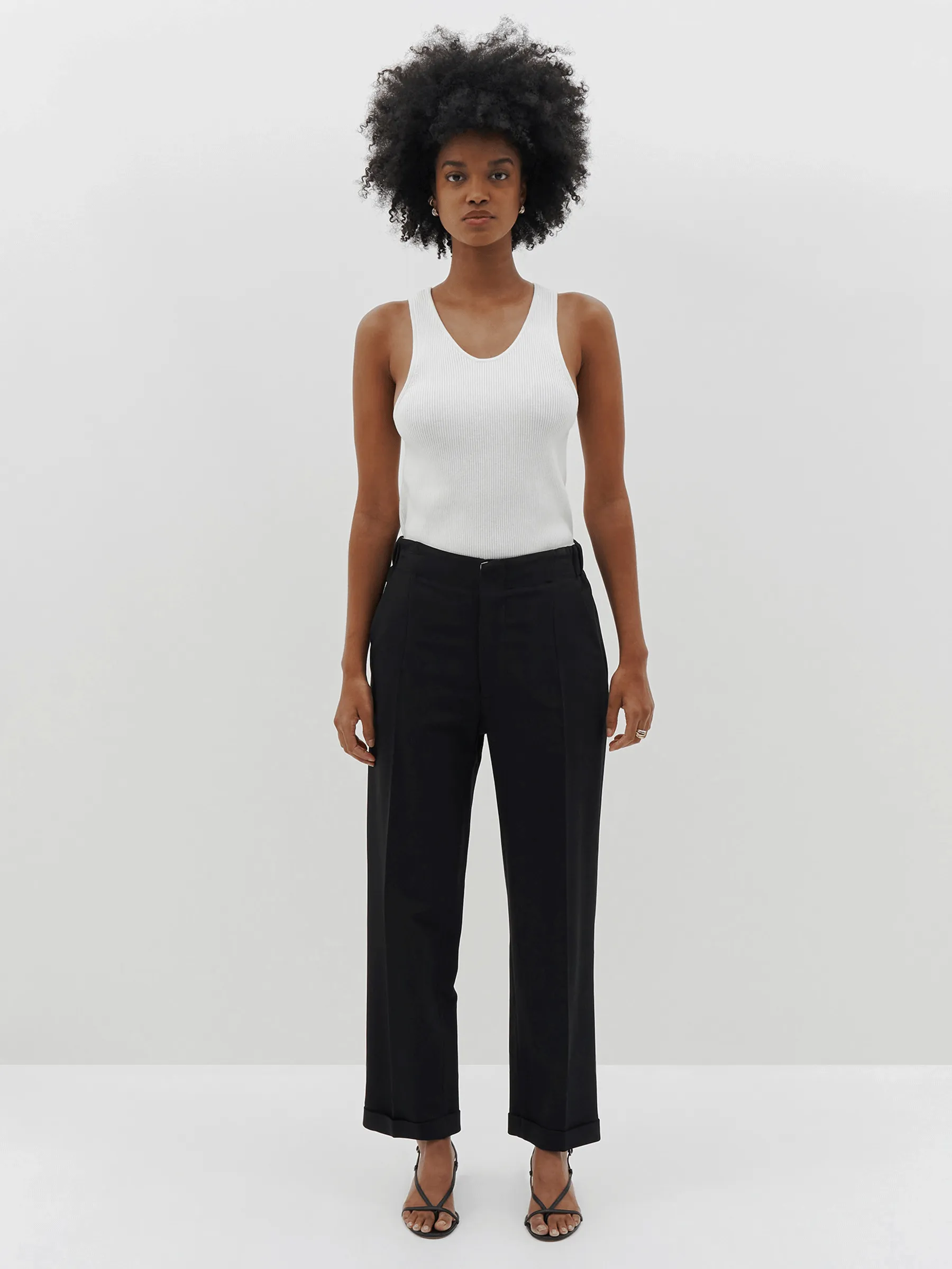 crepe cuffed hem tailored pant