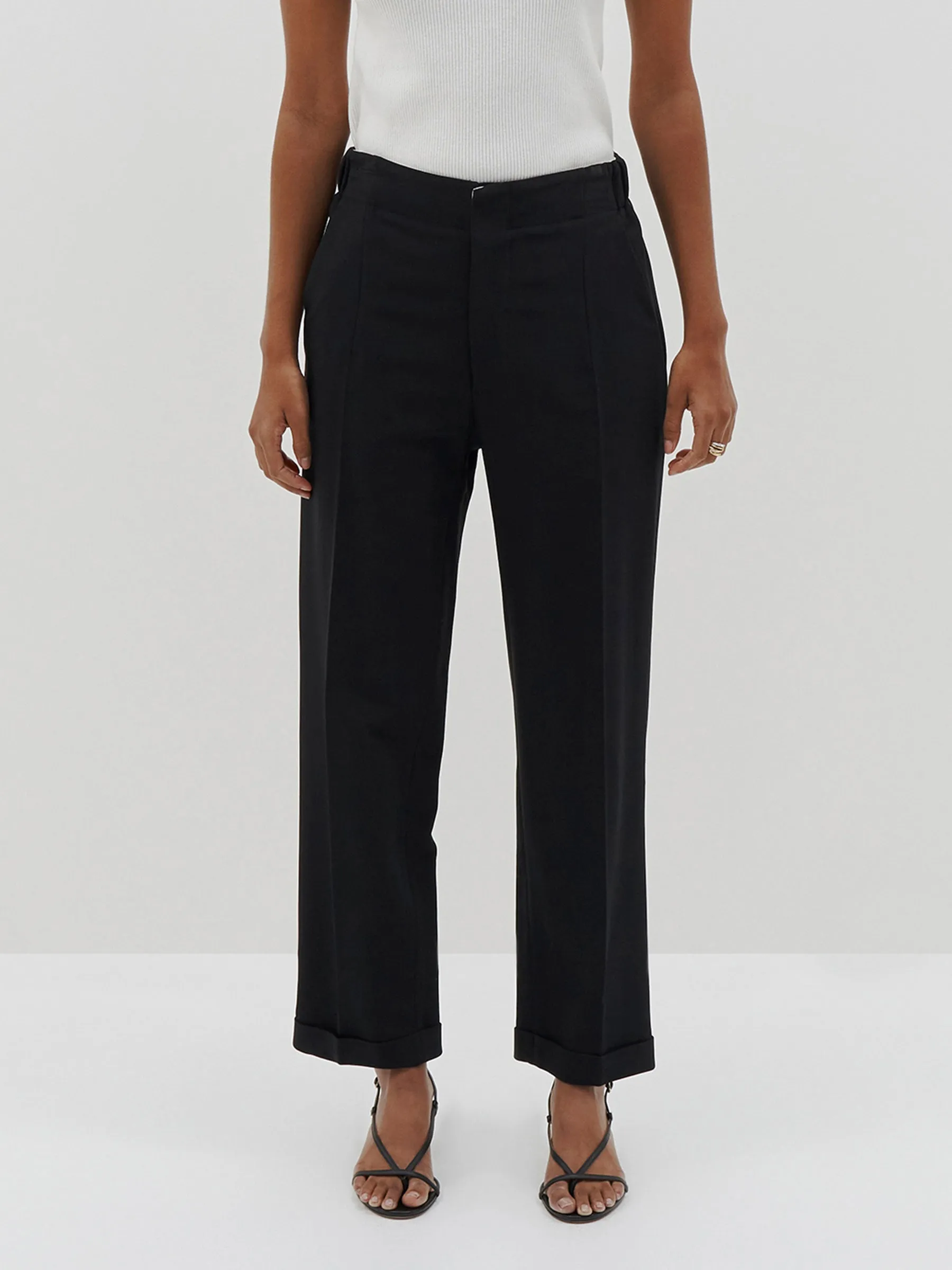 crepe cuffed hem tailored pant