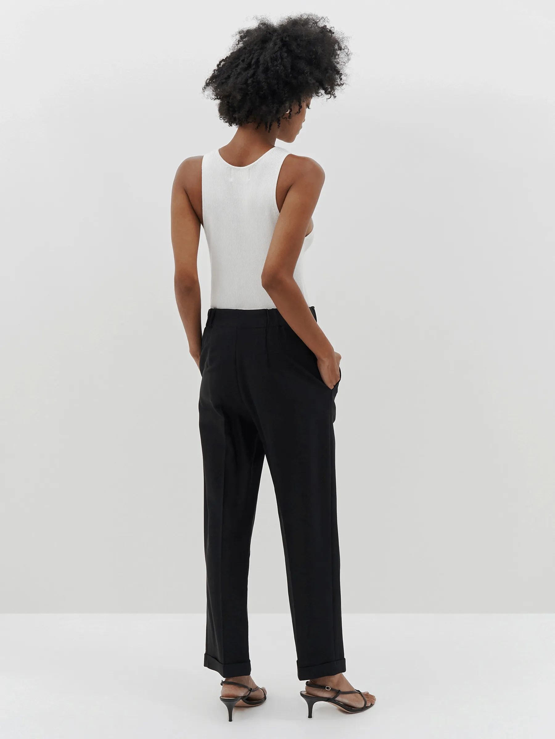 crepe cuffed hem tailored pant