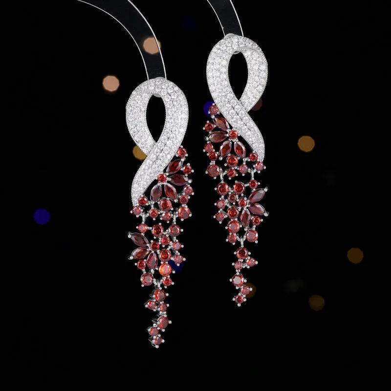 High-end fashion banquet dress matching drop earrings