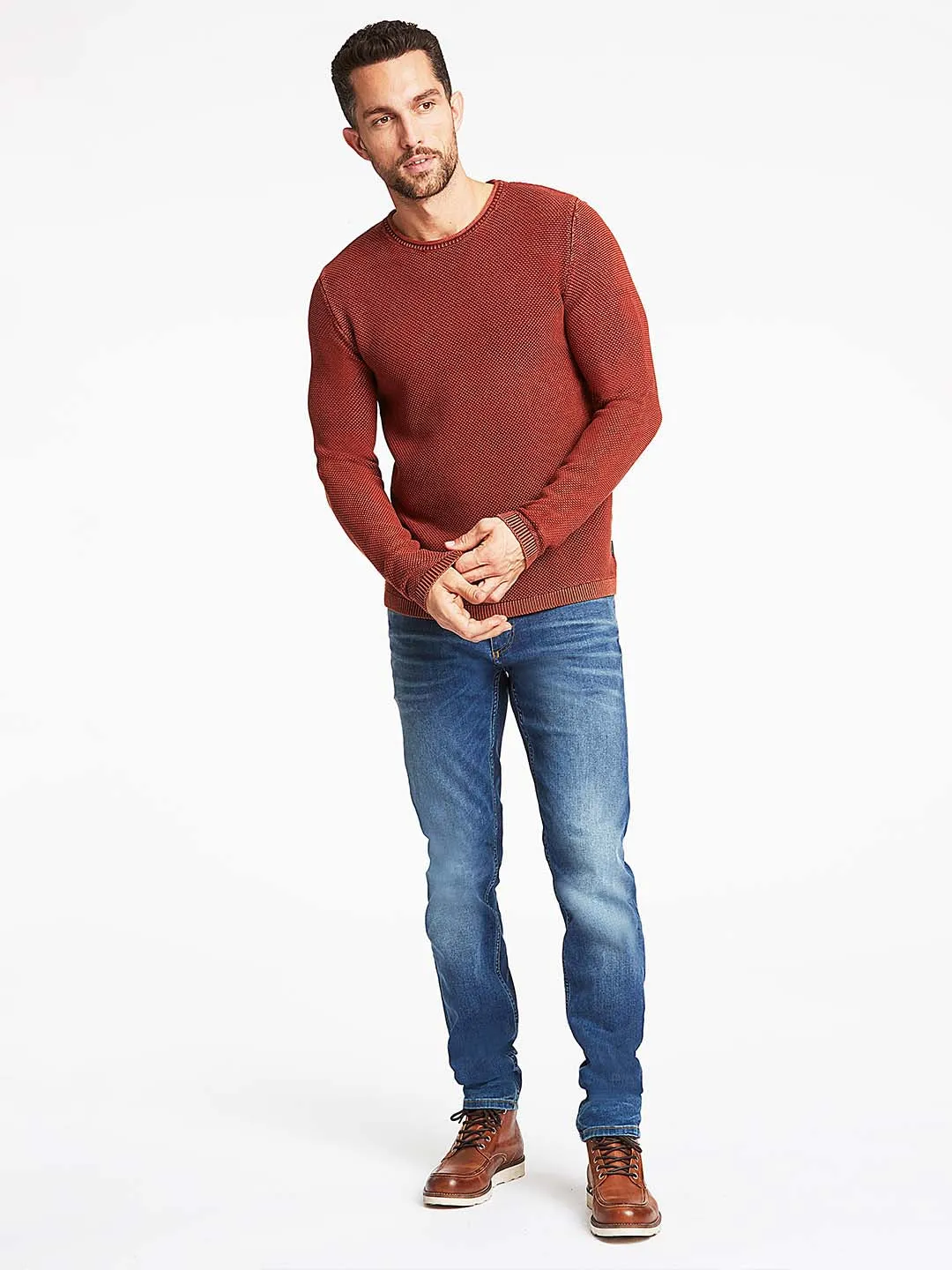 Lindbergh Men Red Solid Sweater