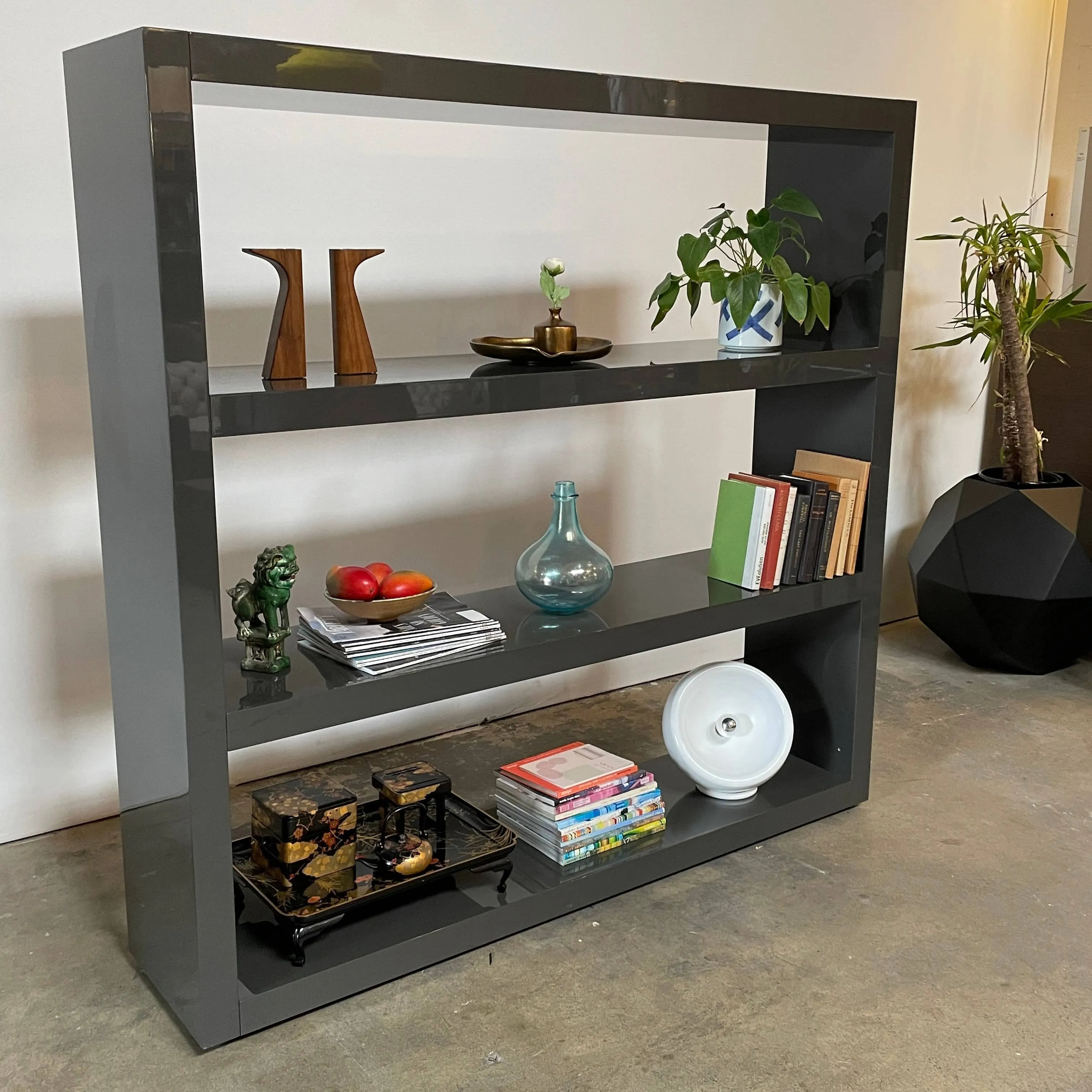 Minotti Johns Bookcase