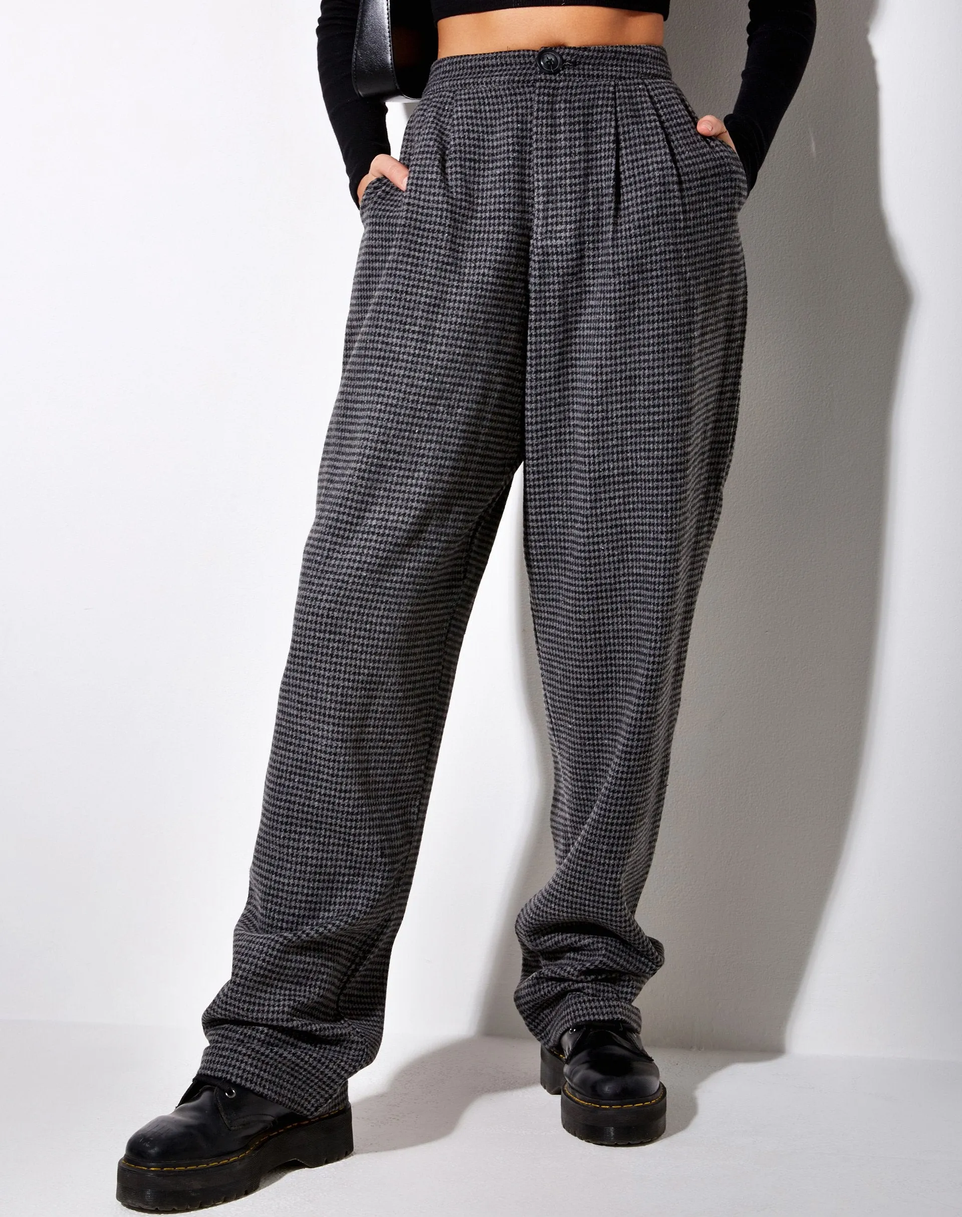 Misha Wide Leg Trouser in Houndstooth Black and Grey