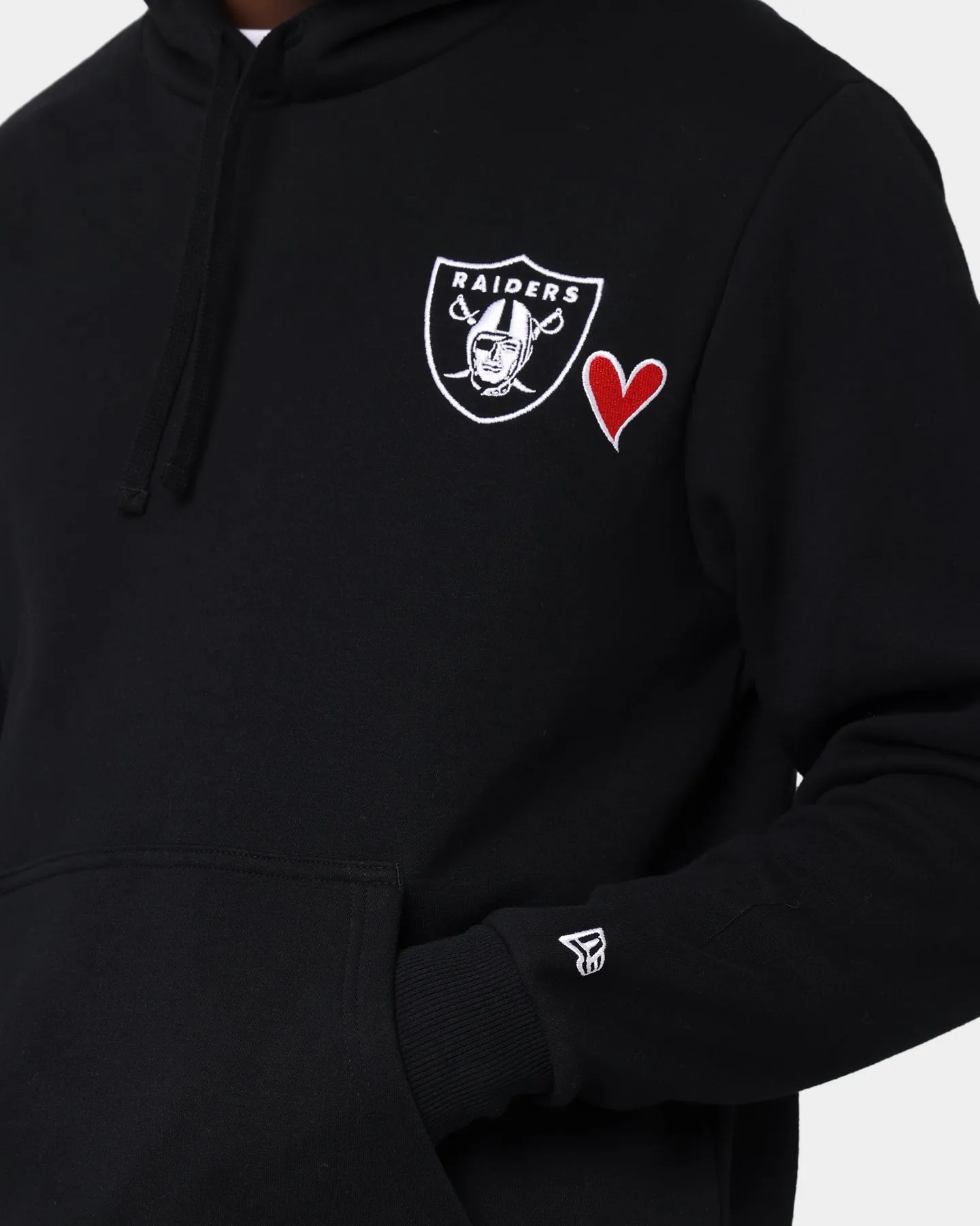 New Era Las Vegas Raiders Heart Hoodie Black