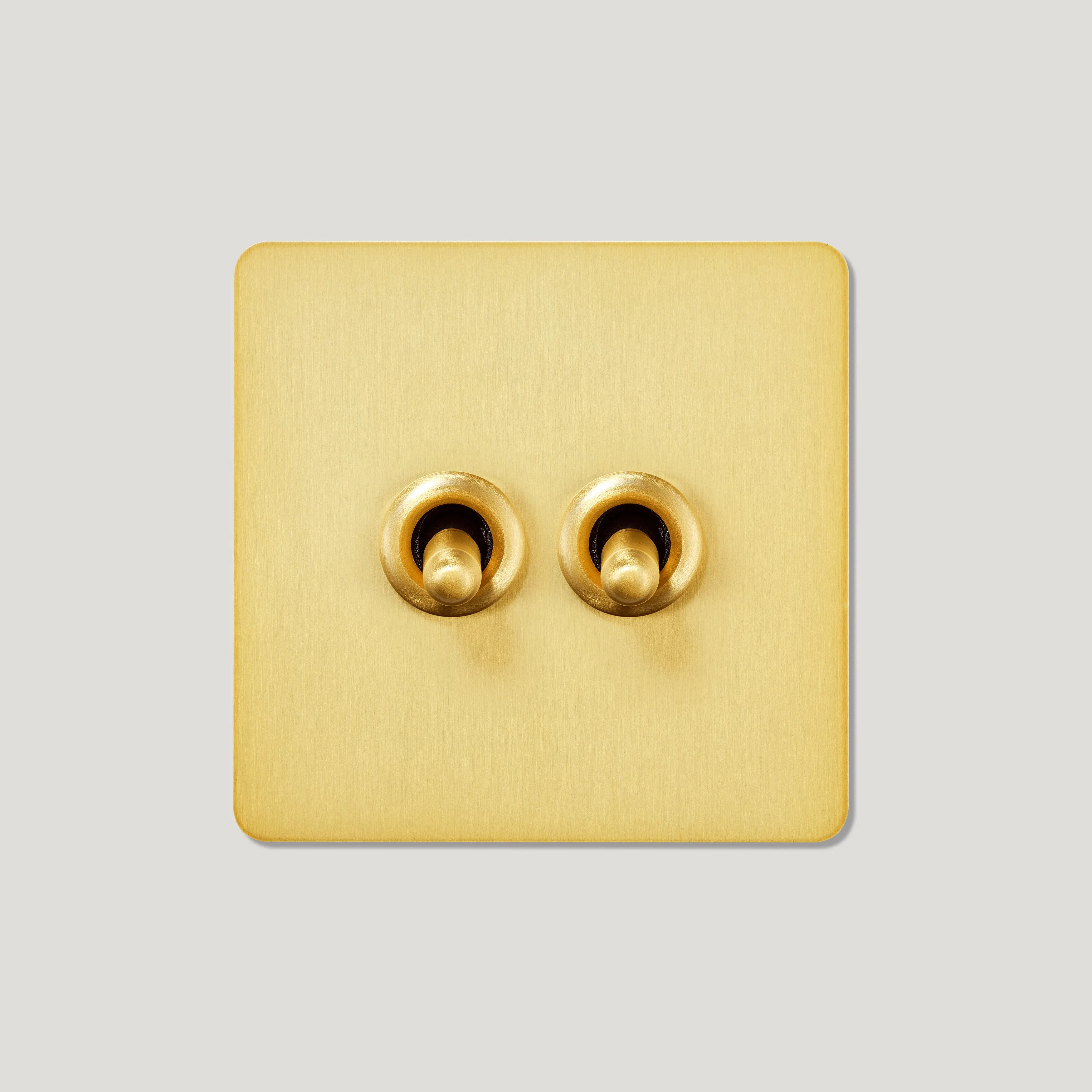 PALO 2G Two Way Toggle Light Switch - Brass