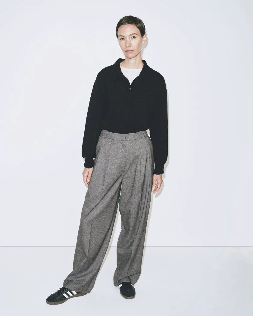 PLEAT FRONT WIDE LEG PANTS