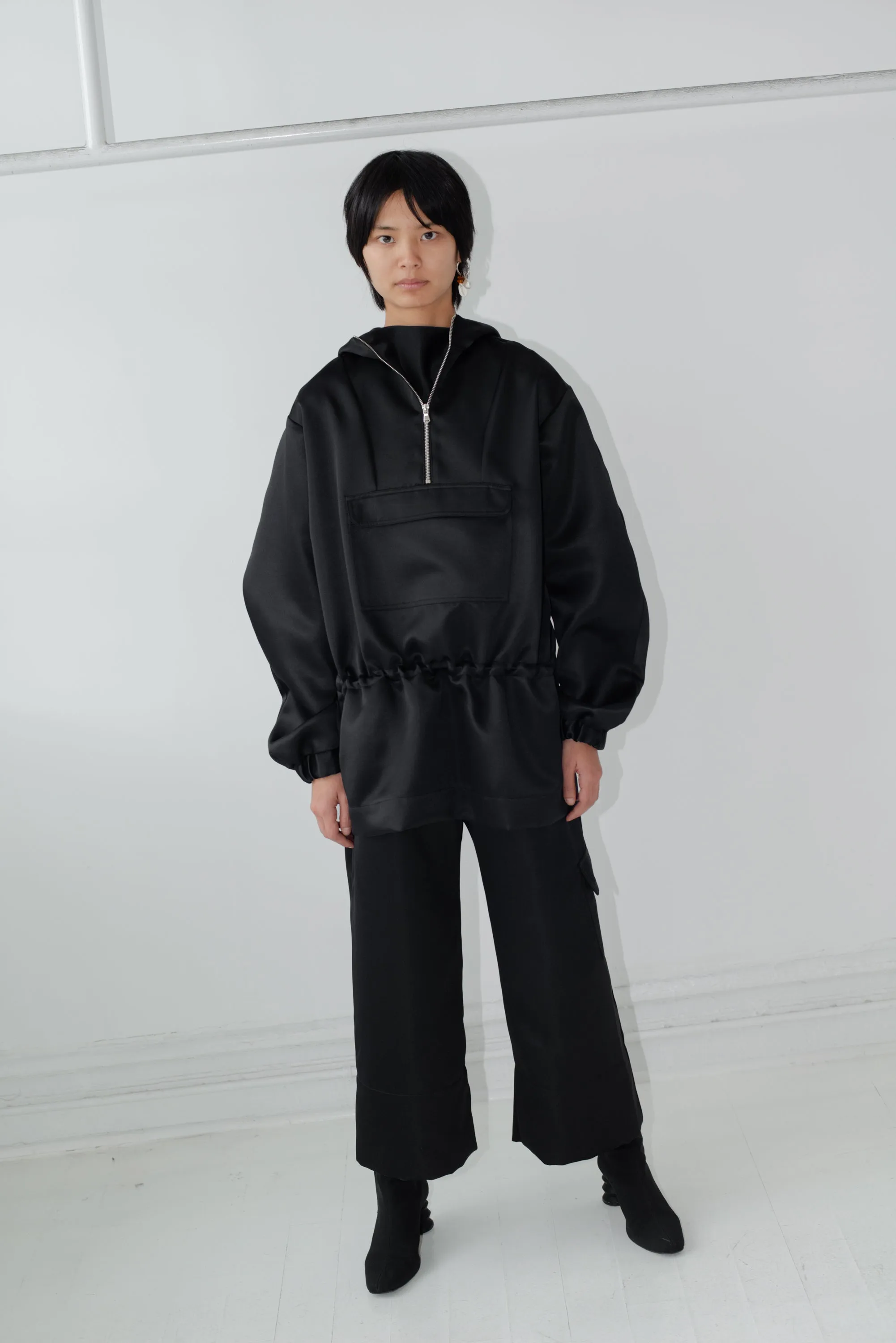 Pullover Anorak - Black Satin