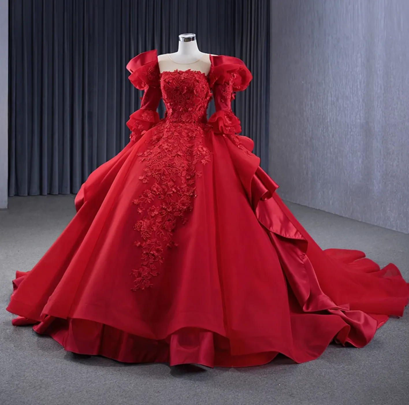 Red O-Neck Long Sleeves Backless Illusion Quinceañera Dress