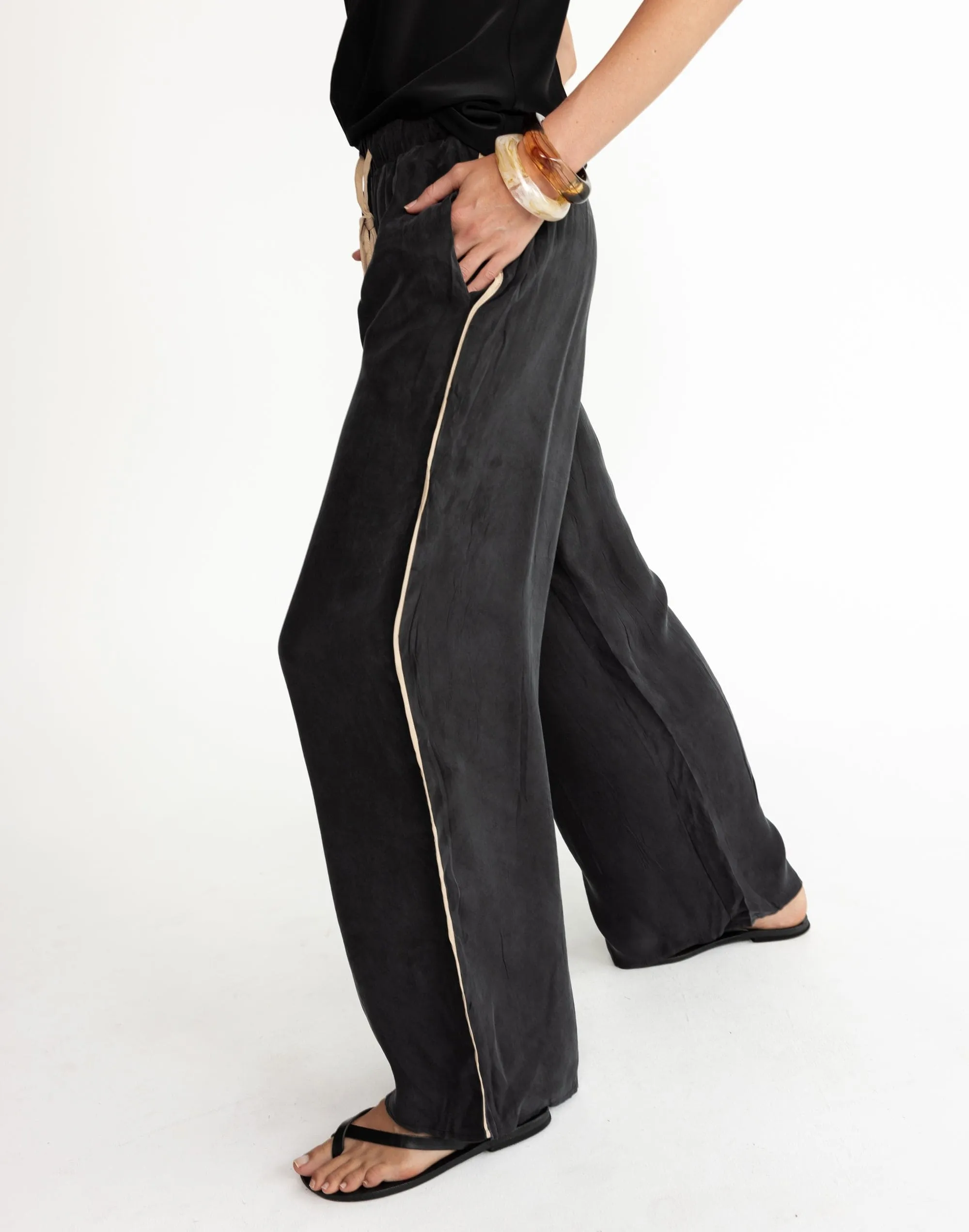 Rey Pants (Black)