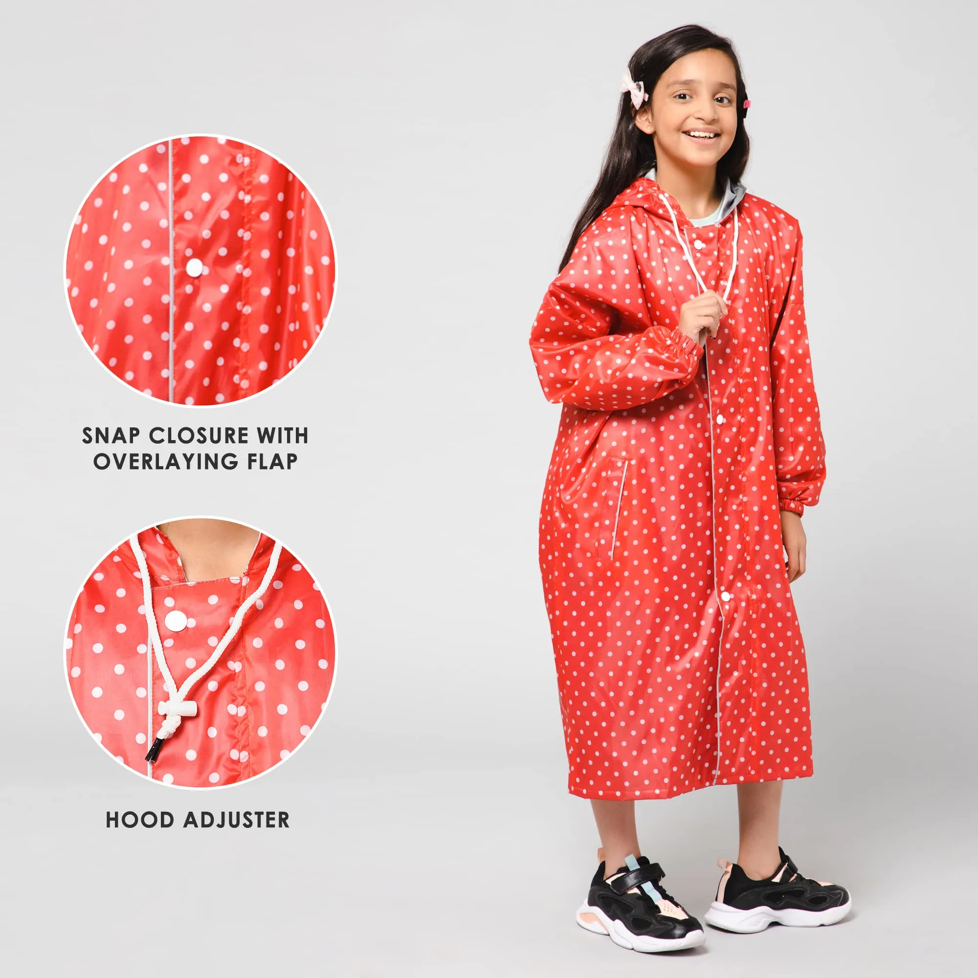 THE CLOWNFISH Drizzle Dot Series Kids Raincoat Waterproof Polyester Double Coating Reversible Longcoat with Hood and Reflector Logo at Back. Printed Plastic Pouch. Kid Age-5-6 years (Strawberry Red)